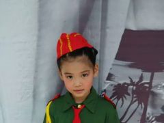 中国赛事网筑梦童星李莹莹形象展示
