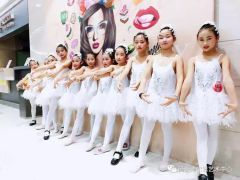 南安迪尔思艺术培训中心受邀参加赛事网春节特别节目录制
