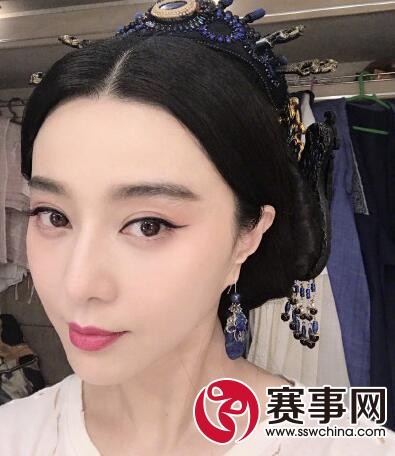 范冰冰拍古装戏眼神霸气 端庄美丽
