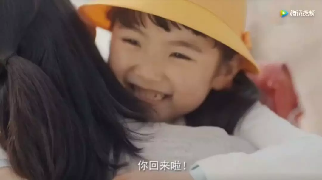 TFBOYS王源妈妈痛哭：中国父母最怕自己无能为力
